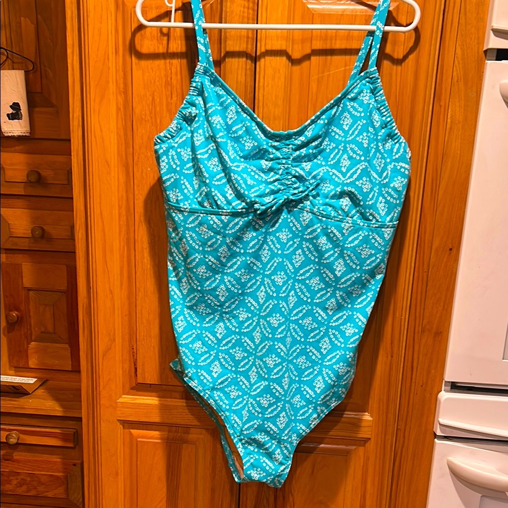 Lands End one piece bathing suit. Never worn!
